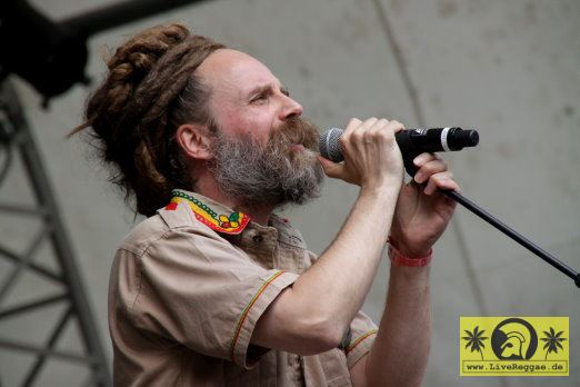 Uwe Banton (D) 28. Summer Jam Festival - Fuehlinger See, Koeln - Green Stage 05. Juli 2013 (6).JPG